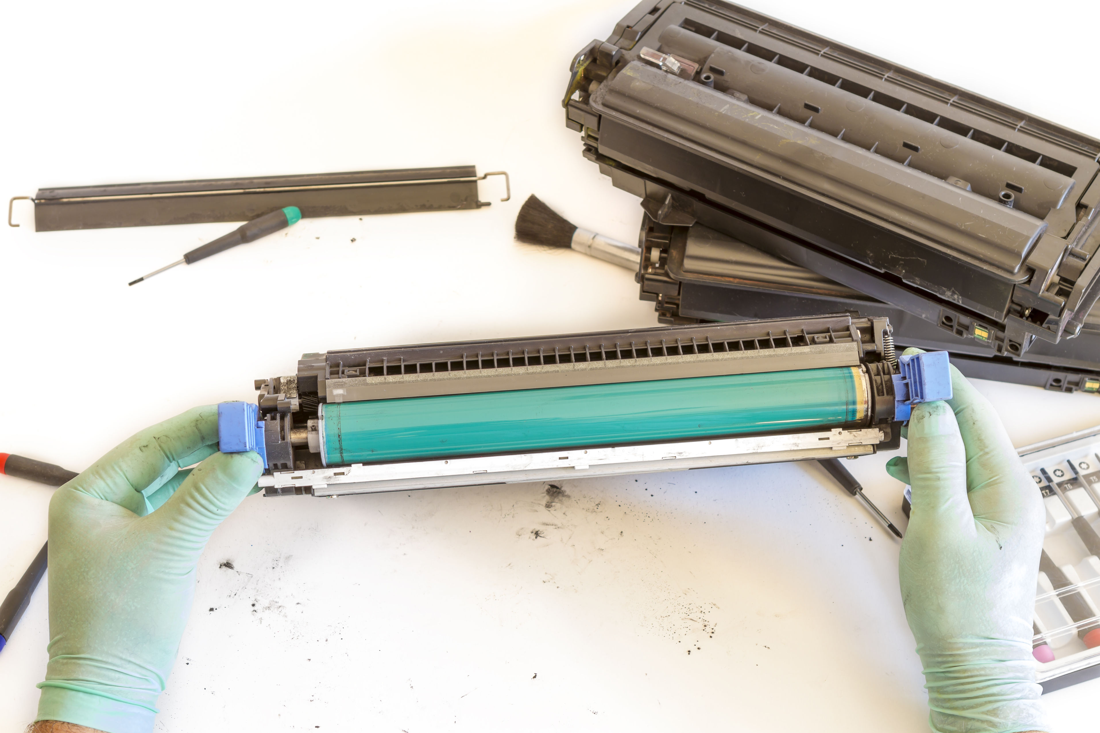 рециклиране на тонер касета (включително барабан) за принтери и печатащи устройства на Lexmark 412 17G0154. Ниски цени, прецизно изпълнение, високо качество.