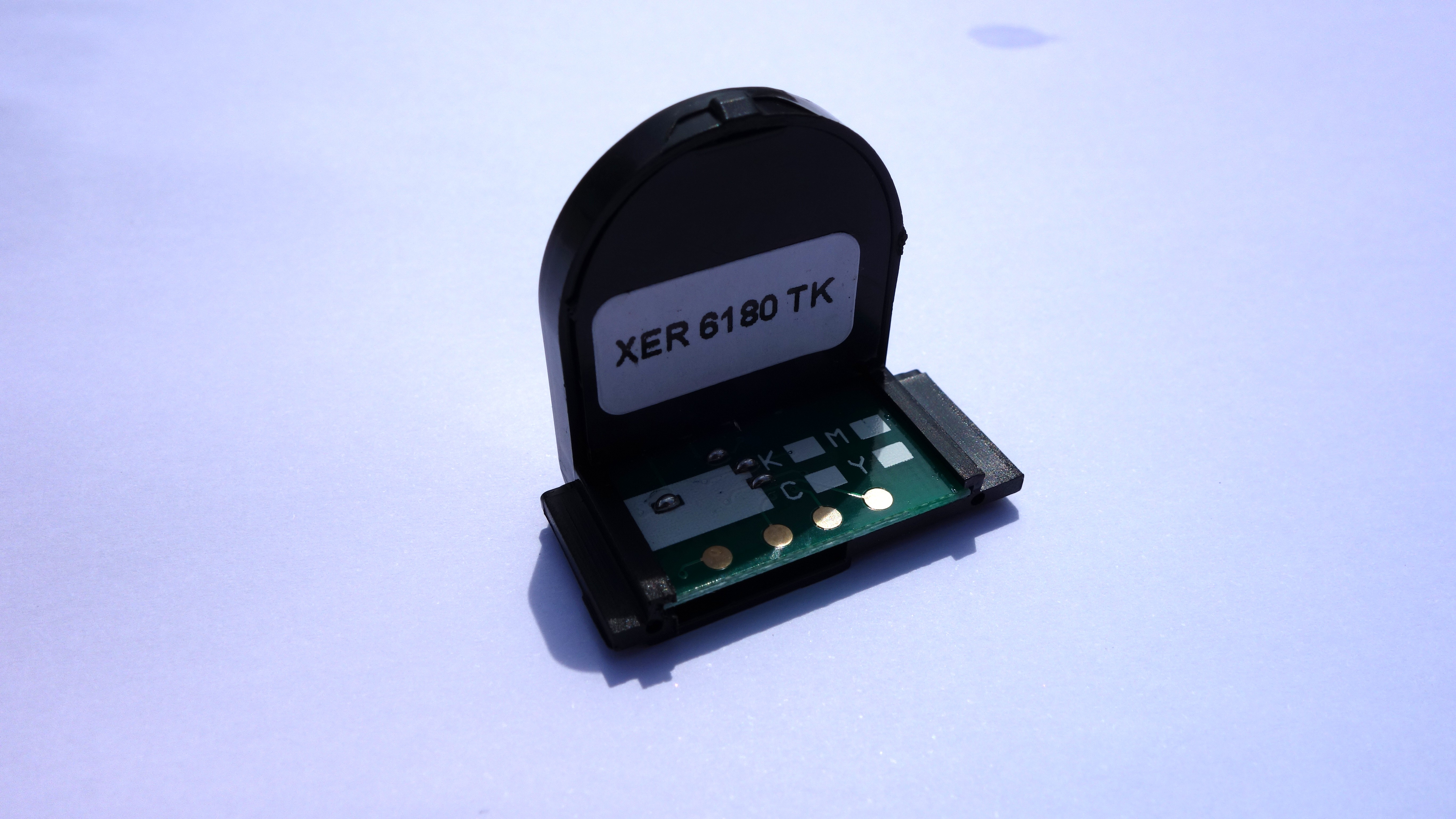 чип за принтери и печатащи устройства на Xerox Phaser 6180 113R00726. Ниски цени, прецизно изпълнение, високо качество.
